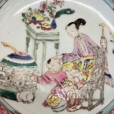 A fine Chinese famille rose 'San Niang Jiao Zi 三娘教子' tea bowl and saucer — 照片 7