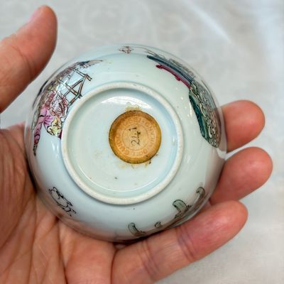 A fine Chinese famille rose 'San Niang Jiao Zi 三娘教子' tea bowl and saucer — 照片 22