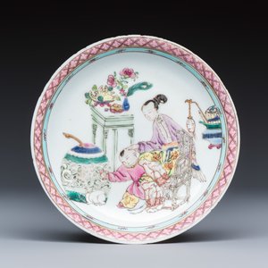 A fine Chinese famille rose 'San Niang Jiao Zi 三娘教子' tea bowl and saucer — 照片 2