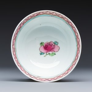 A fine Chinese famille rose 'San Niang Jiao Zi 三娘教子' tea bowl and saucer — 照片 8