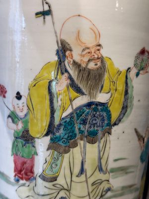 A fine Chinese famille rose 'Sanxing' vase, Yongzheng — foto 9