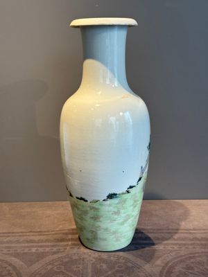 A fine Chinese famille rose 'shouxing' vase, Qianlong mark, Republic — photo 3