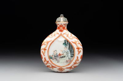 A fine Chinese famille rose snuff bottle with rock crystal stopper, Qianlong mark and of the period