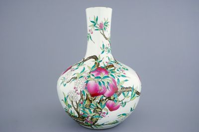 A fine Chinese famille rose tianqiuping "Nine peaches" vase, Guangxu mark, 19/20th C.