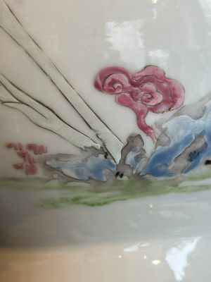 A fine Chinese famille rose vase with figural design, Yongzheng — photo 24