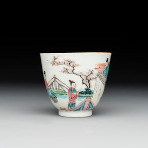 A fine Chinese famille rose 'Xi Xiang Ji' cup, Yongzheng — photo 4