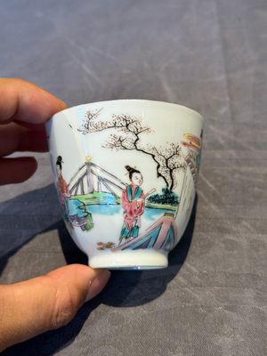 A fine Chinese famille rose 'Xi Xiang Ji' cup, Yongzheng — 照片 2