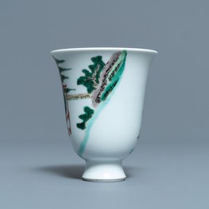 A fine Chinese famille verte bell-shaped wine cup, Kangxi — 照片 4