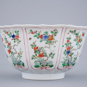 A fine Chinese famille verte bowl with floral design, Kangxi — 照片 2