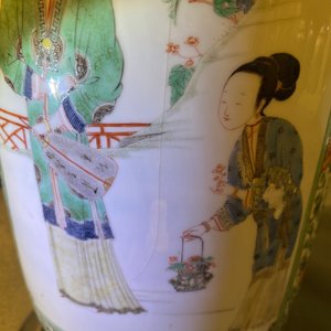 A fine Chinese famille verte rouleau vase, Kangxi — 照片 14