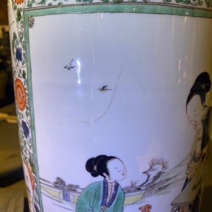 A fine Chinese famille verte rouleau vase, Kangxi — 照片 18