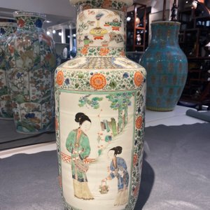 A fine Chinese famille verte rouleau vase, Kangxi — 照片 37