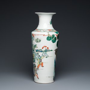 A fine Chinese famille verte rouleau vase with narrative design, 19th C. — 照片 3