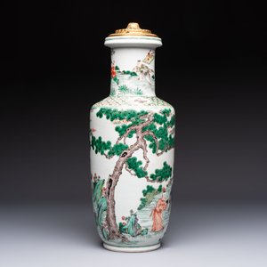 A fine Chinese famille verte 'Sanxing' rouleau vase with a gilt-bronze mount, Qing — 照片 4