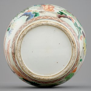 A fine Chinese famille verte vase with scholars in a garden, 19th C. — photo 6