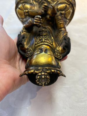 A fine Chinese gilt-bronze Bodhisattva, 18/19th C. — foto 5