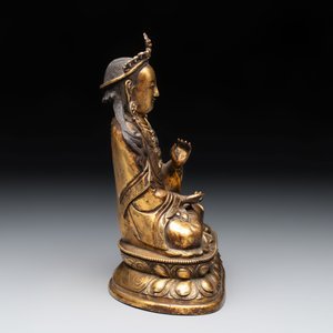 A fine Chinese gilt-bronze Bodhisattva, 18/19th C. — foto 2