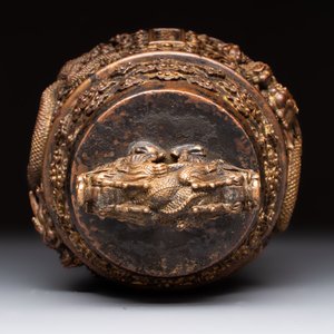 A fine Chinese gilt-bronze 'dragon among clouds' bell, Qianlong mark and of the period, dated 1743 — photo 11