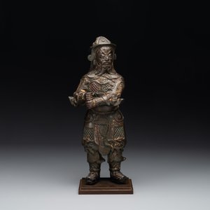 A fine Chinese gilt bronze figure of Zhou Cang 周倉, Ming — foto 3