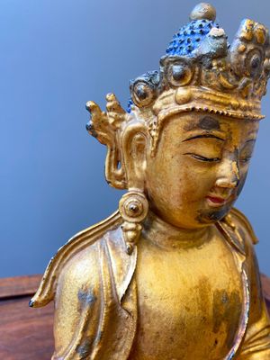 A fine Chinese gilt bronze sculpture of Shakyamuni Buddha, 15/16th C. — 照片 7