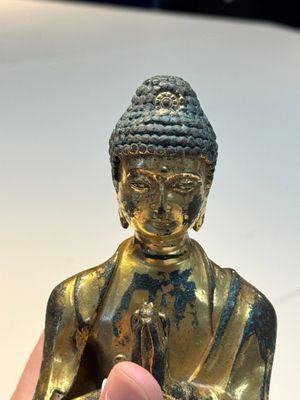 A fine Chinese gilt-bronze standing Buddha, Dali Kingdom, Yunnan, 11/12th C. — photo 7