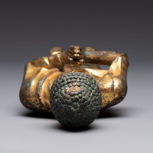A fine Chinese gilt-bronze standing Buddha, Dali Kingdom, Yunnan, 11/12th C. — photo 6