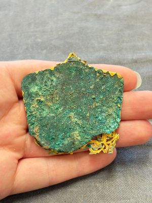 A fine Chinese gold and bronze plaque from a hat ornament, Wei/Jin — 照片 6