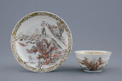 A fine Chinese grisaille and gilt eggshell cup and saucer, Yongzheng, 1723-1735