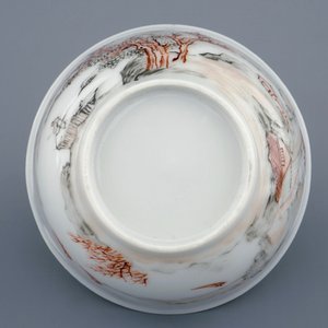 A fine Chinese grisaille and gilt eggshell cup and saucer, Yongzheng, 1723-1735 — photo 9