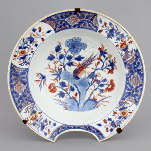 A fine Chinese Imari porcelain shaving bowl, 18th C. — foto 1