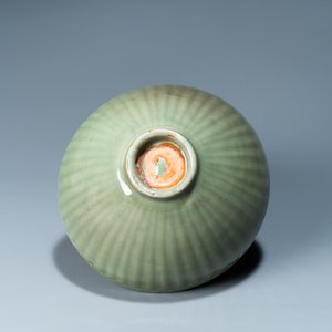 A fine Chinese Longquan celadon 'lotus' bowl, Yuan/Ming — 照片 7