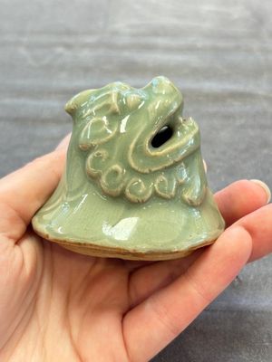 A fine Chinese Longquan celadon 'luduan' censer, Ming — photo 13