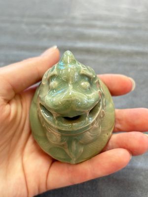 A fine Chinese Longquan celadon 'luduan' censer, Ming — photo 15