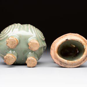 A fine Chinese Longquan celadon 'luduan' censer, Ming — photo 7