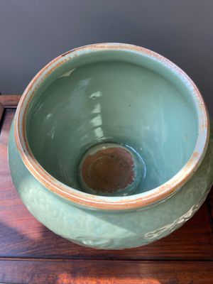 A fine Chinese Longquan celadon vase with floral design, Ming — 照片 5