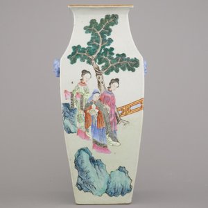 A fine Chinese porcelain famille rose tapered square vase, 19th C. — 照片 6