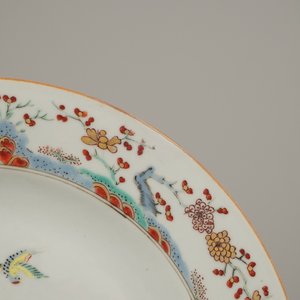 A fine Chinese porcelain Kakiemon style plate, Qianlong, 18th C. — 照片 2