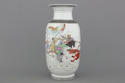 A fine Chinese porcelain vase with warriors, 20th C.