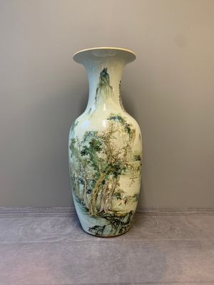 A fine Chinese qianjiang cai vase, signed Wang Yeting 汪野亭, Nan Chang Guang Hua 南昌光華 mark, dated 1931 — photo 2