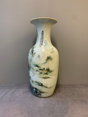 A fine Chinese qianjiang cai vase, signed Wang Yeting 汪野亭, Nan Chang Guang Hua 南昌光華 mark, dated 1931 — photo 3