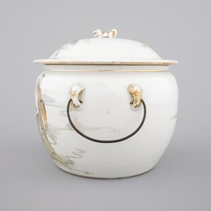 A fine Chinese Qianjiang food bow with cover, depicting Shou Lao and a stork, 19/20th C. — photo 3