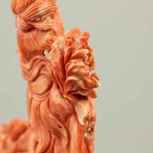 A fine Chinese red coral sculpted group of Guanyin playing the Qin, 19th C. — photo 10