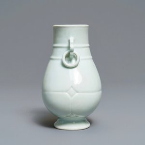 A fine Chinese translucent semi-eggshell white-glazed 'hu' vase, Yongzheng mark and of the period — photo 2