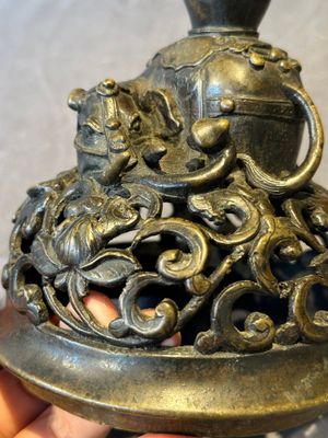 A fine Chinese tripod 'elephant' censer and cover, Ming — 照片 8