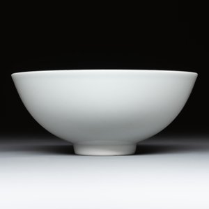 A fine Chinese white-glazed cup, Yongzheng mark and of the period — photo 4