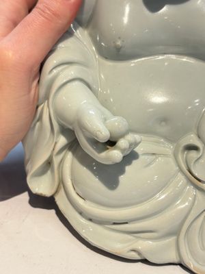 A fine Chinese white-glazed Milefo Buddha, 19th C. — photo 6