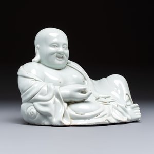 A fine Chinese white-glazed Milefo Buddha, 19th C. — photo 5