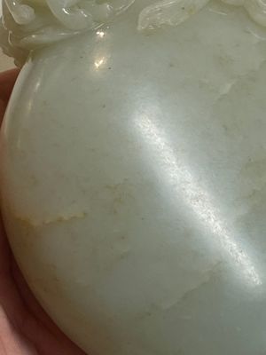 A fine Chinese white jade 'buddhist lions' vase and cover, Qing — photo 16