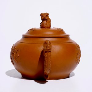 A fine Chinese Yixing teapot and cover, Kangxi — 照片 2