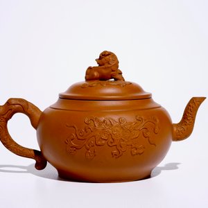 A fine Chinese Yixing teapot and cover, Kangxi — 照片 3